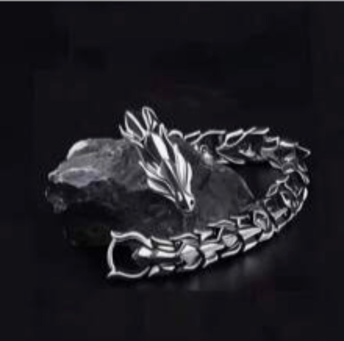 Bracelet dragon
